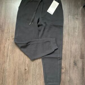 Lululemon Athletica Scuba HR Joggers *GRAPHIC*